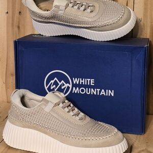 NEW White Mountain Womens 10 M Athleisure Street Chic Elevated Comfort Sneakers